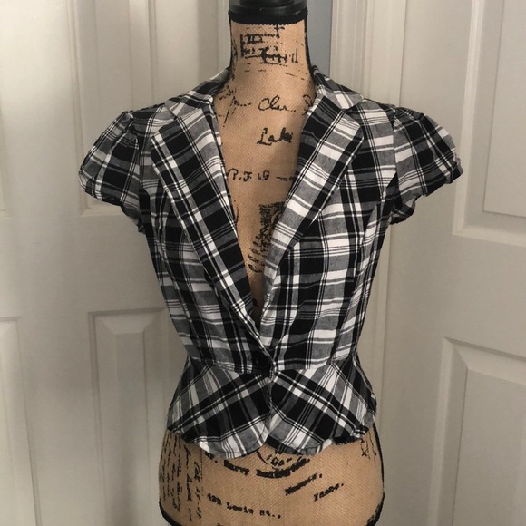Charlotte Russe Jackets & Blazers - Super cute plaid blazer.